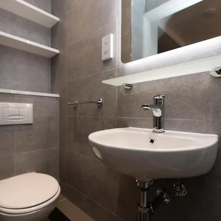 Destiny Student - Tannery * Dublin