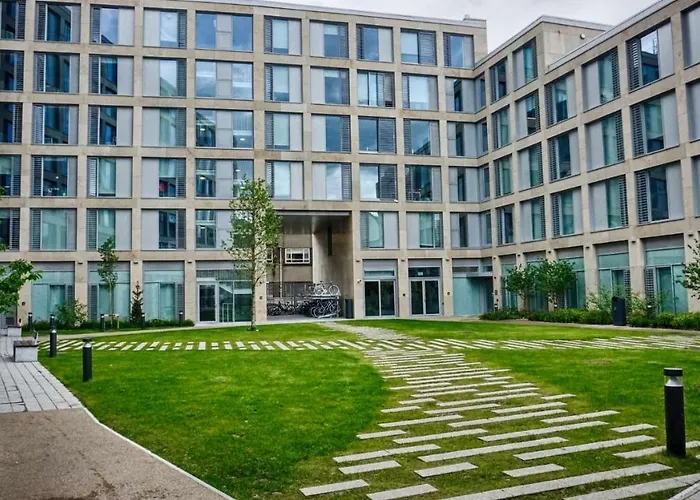 Destiny Student - Tannery דבלין