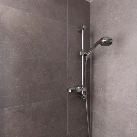 Апартаменты Destiny Student - Tannery